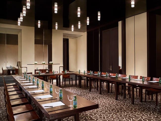 Summer Pavilion Restaurant at The Ritz-Carlton, Millenia Singapore – Singapore wedding venue photo 29 of 32
