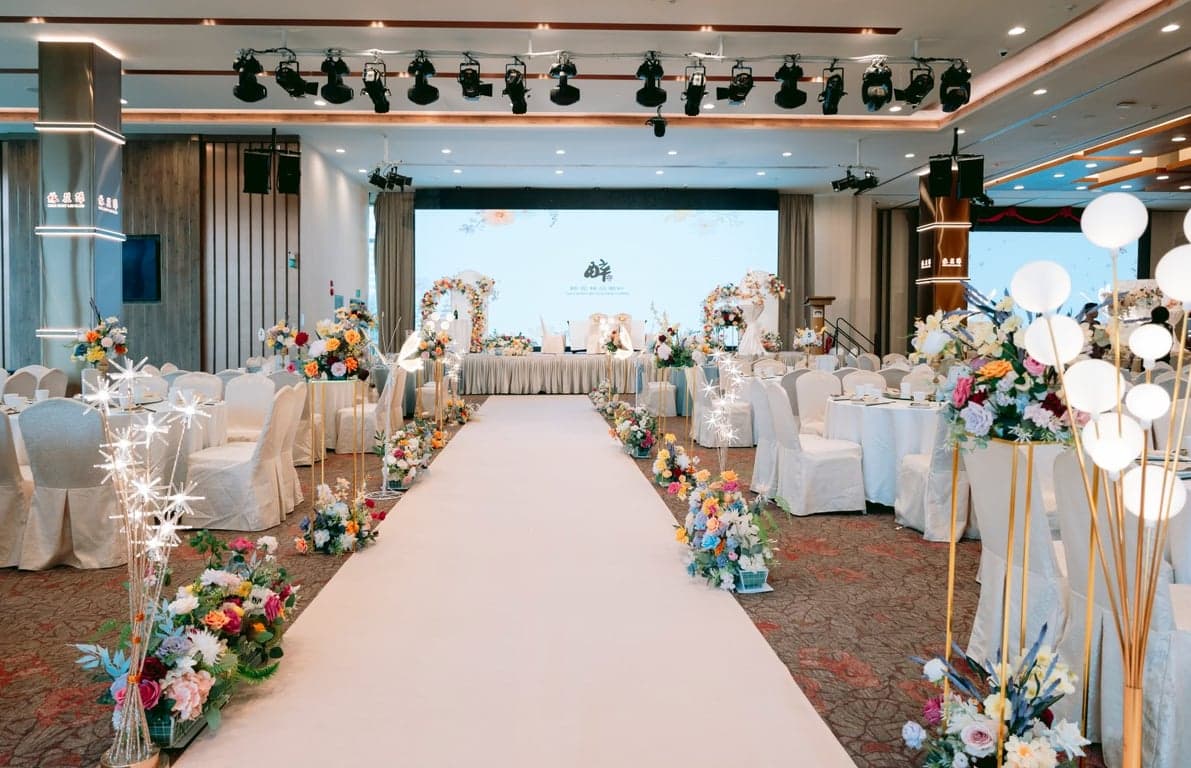 Hall A & B at Chui Huay Lim Teochew Cuisine – Singapore wedding venue photo 10 of 46