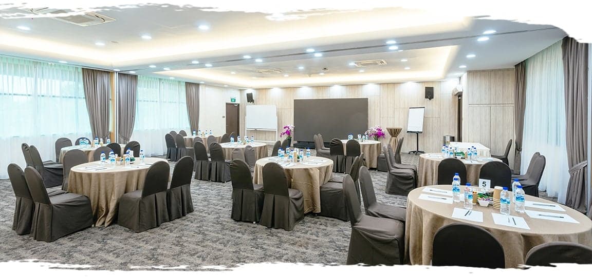 Orchid Room at Civil Service Club @ Bukit Batok – Singapore wedding venue photo 13 of 14
