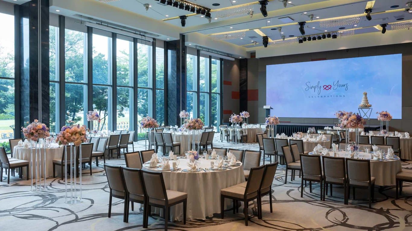 Sky Ballroom at PARKROYAL on Beach Road – Singapore wedding venue photo 23 of 29