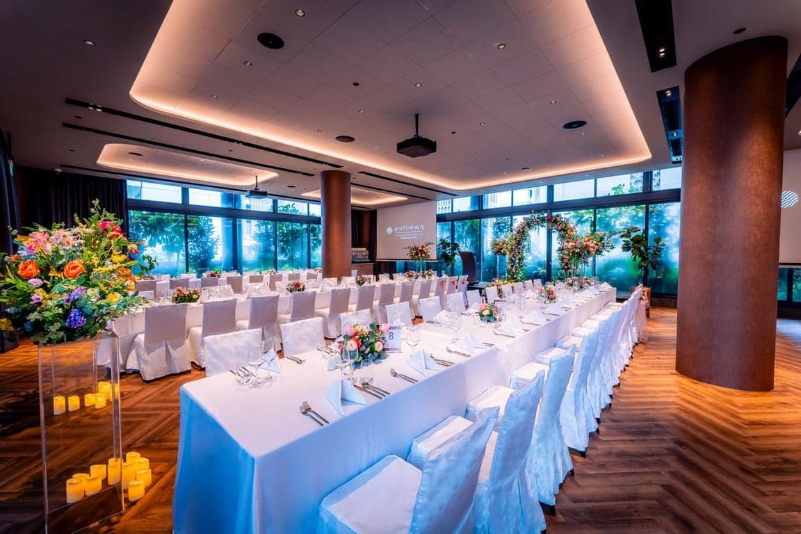 Oculus Glasshouse at Pullman Singapore Hill Street – Singapore wedding venue photo 2 of 8