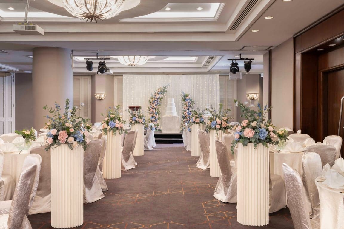 Symphony Ballroom at Rendezvous Hotel Singapore At Bras Basah – Singapore wedding venue photo 1 of 5