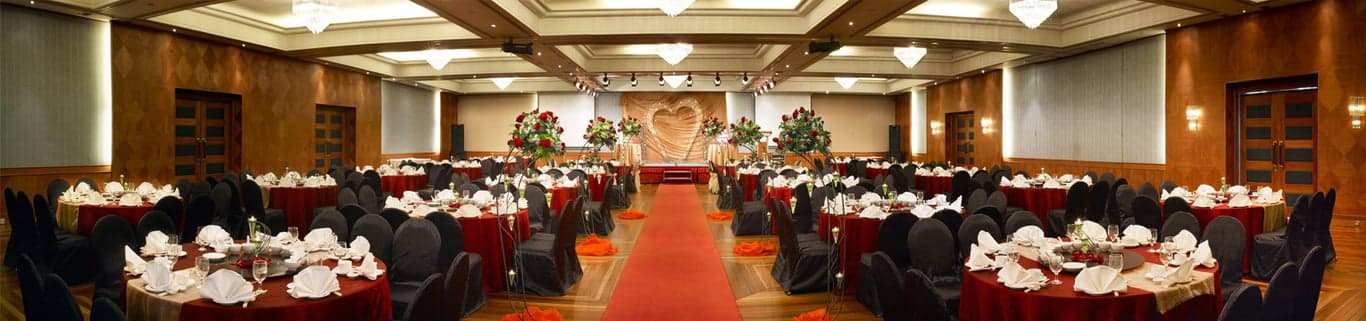 Compass Ballroom at Raffles Marina – Singapore wedding venue photo 5 of 14