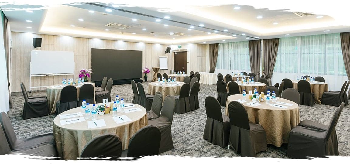 Orchid Room at Civil Service Club @ Bukit Batok – Singapore wedding venue photo 14 of 14