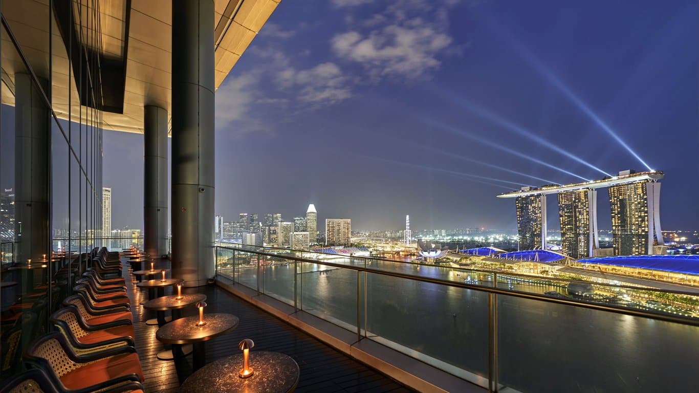 Full Venue - Main Dining Hall + The Pavilion Bar at VUE – Singapore wedding venue photo 12 of 13