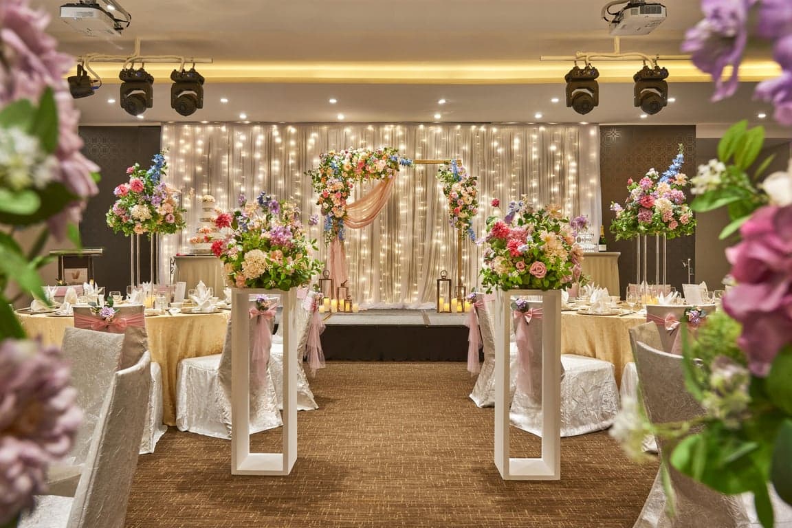 Saffron Ballroom at Village Hotel Katong – Singapore wedding venue photo 19 of 21