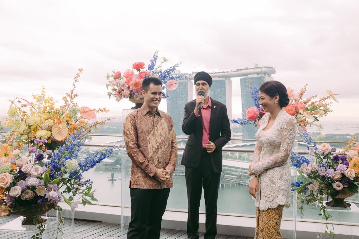 Full Venue - Main Dining Hall + The Pavilion Bar at VUE – Singapore wedding venue photo 4 of 13