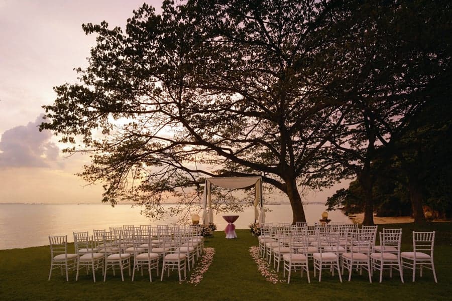 Rasa Lawn at Shangri-La Rasa Sentosa – Singapore wedding venue photo 5 of 10