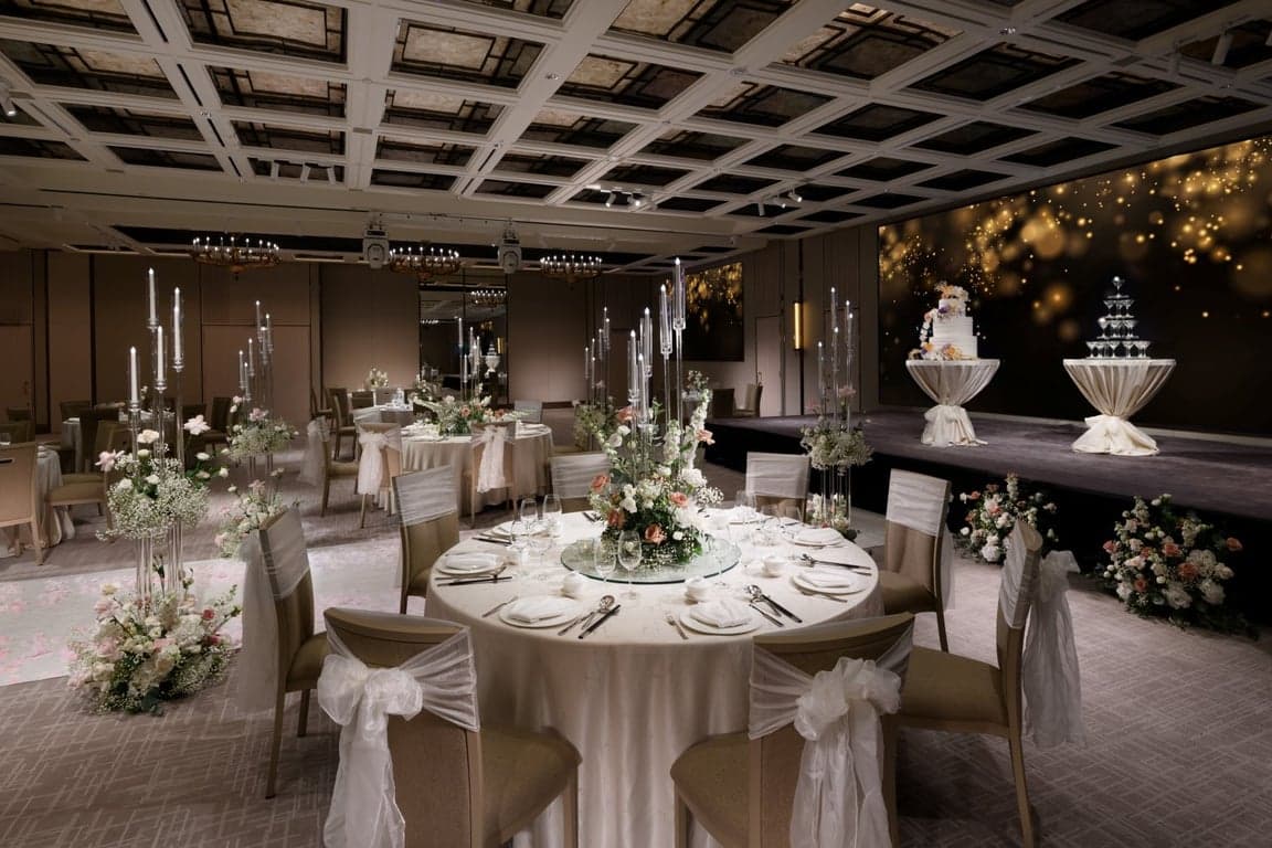 Royal Pavilion Ballroom at Conrad Singapore Orchard – Singapore wedding venue photo 6 of 10