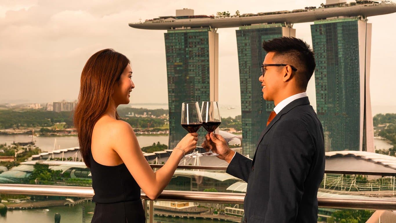 Full Venue - Main Dining Hall + The Pavilion Bar at VUE – Singapore wedding venue photo 11 of 13