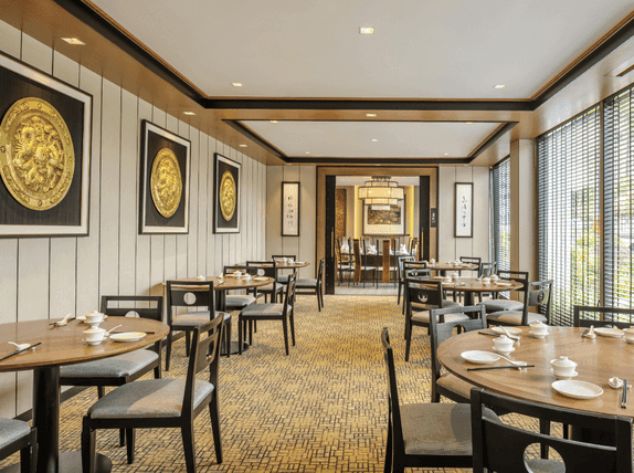 Si Chuan Dou Hua Restaurant at PARKROYAL on Beach Road – Singapore wedding venue photo 6 of 7