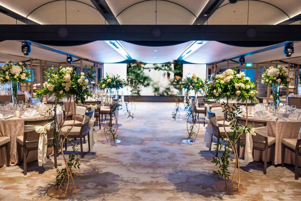 Atrium Ballroom at Parkroyal Collection Marina Bay Singapore – Singapore wedding venue photo 1 of 4