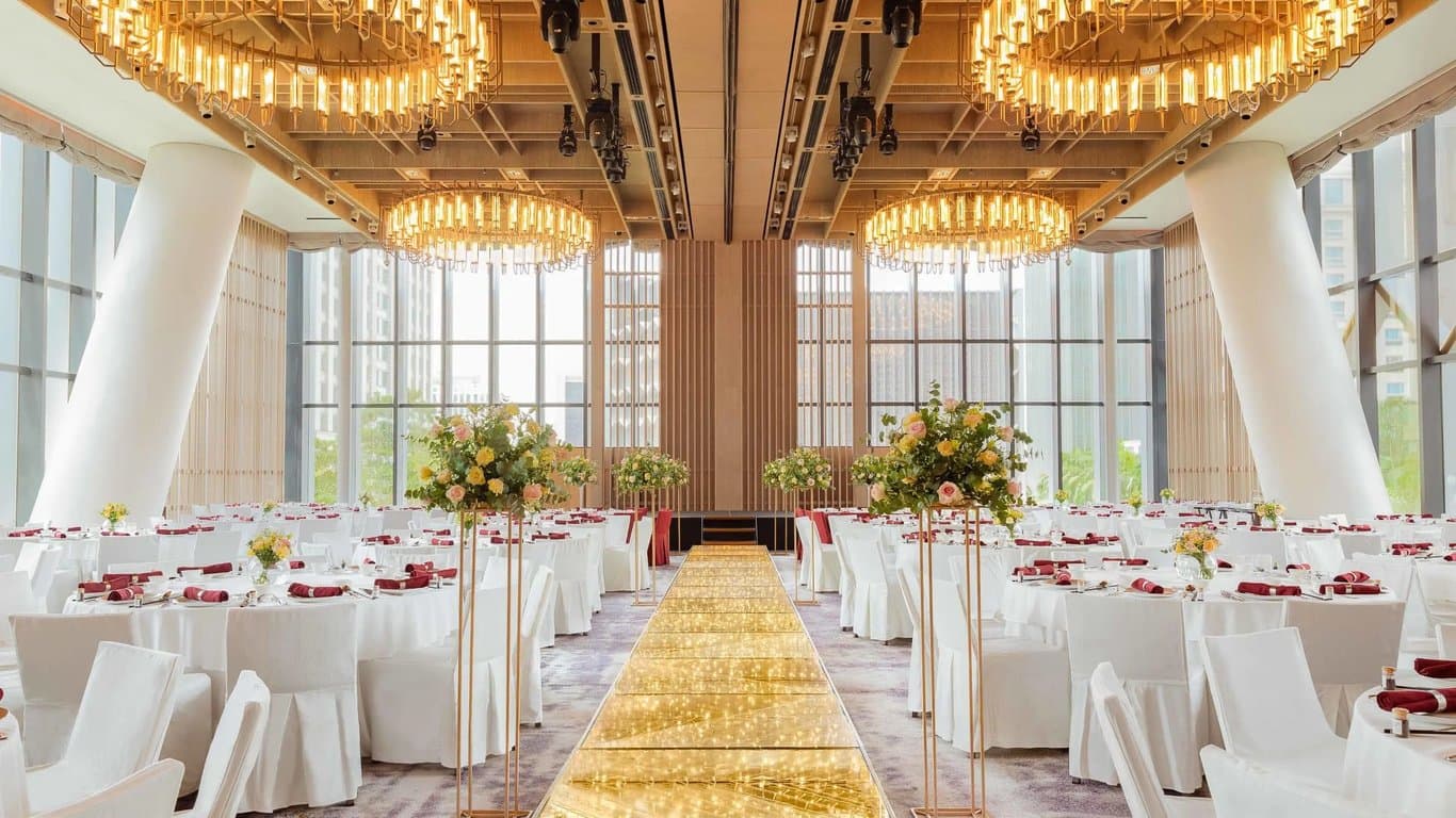 The Glasshouse at Andaz Singapore – Singapore wedding venue photo 8 of 13