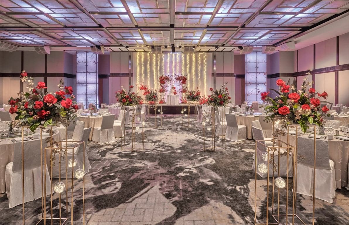 Grand Ballroom at Singapore Marriott Tang Plaza Hotel – Singapore wedding venue photo 5 of 8