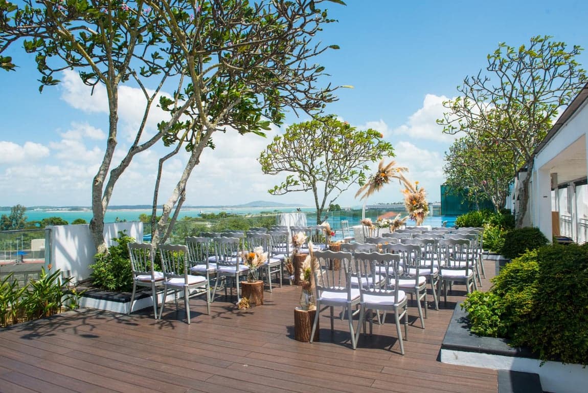 Poolside at Village Hotel Changi – Singapore wedding venue photo 15 of 18