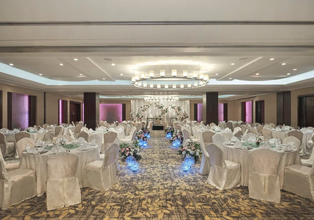 Empress Ballroom 1-3 at Carlton Hotel Singapore – Singapore wedding venue photo 1 of 6