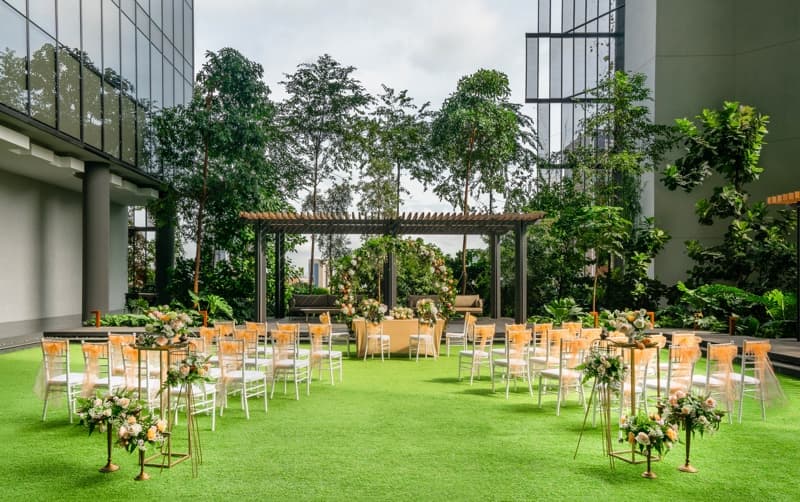 Retreat Room + Sky Terrace at Oasia Hotel Downtown – Singapore wedding venue photo 4 of 6