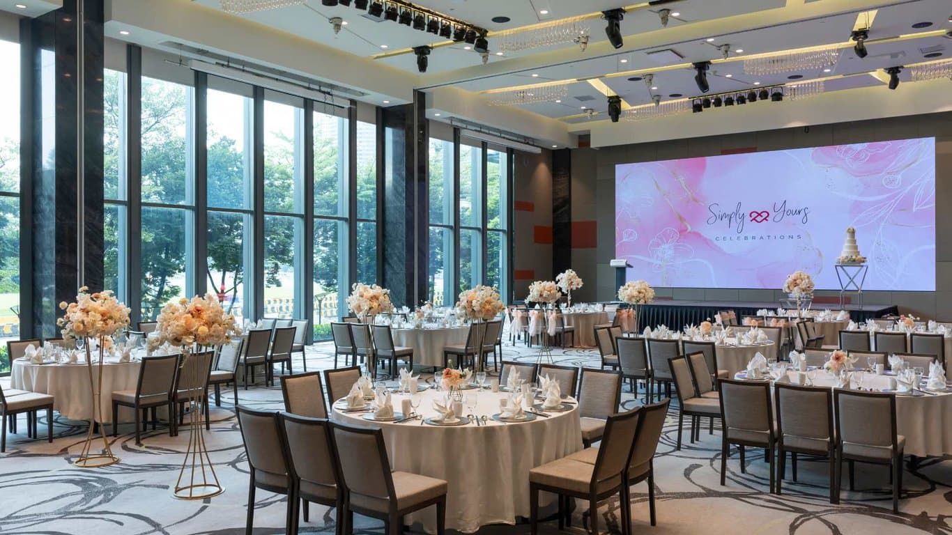 Sky Ballroom at PARKROYAL on Beach Road – Singapore wedding venue photo 24 of 29