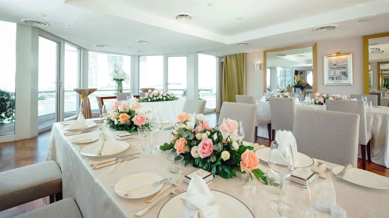 The Lighthouse at The Fullerton Hotel Singapore – Singapore wedding venue photo 2 of 4