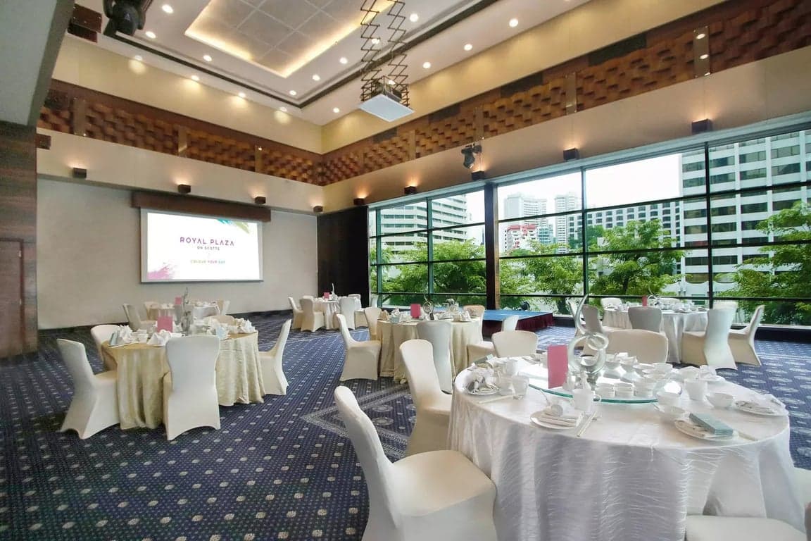Balmoral Hall at Royal Plaza on Scotts – Singapore wedding venue photo 4 of 9