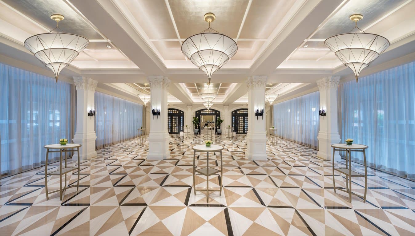 Jubilee Ballroom at Raffles Singapore – Singapore wedding venue photo 4 of 8