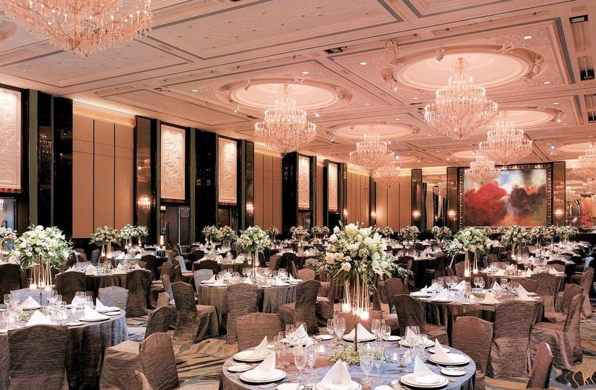 Island Ballroom at Shangri-La Singapore – Singapore wedding venue photo 10 of 18
