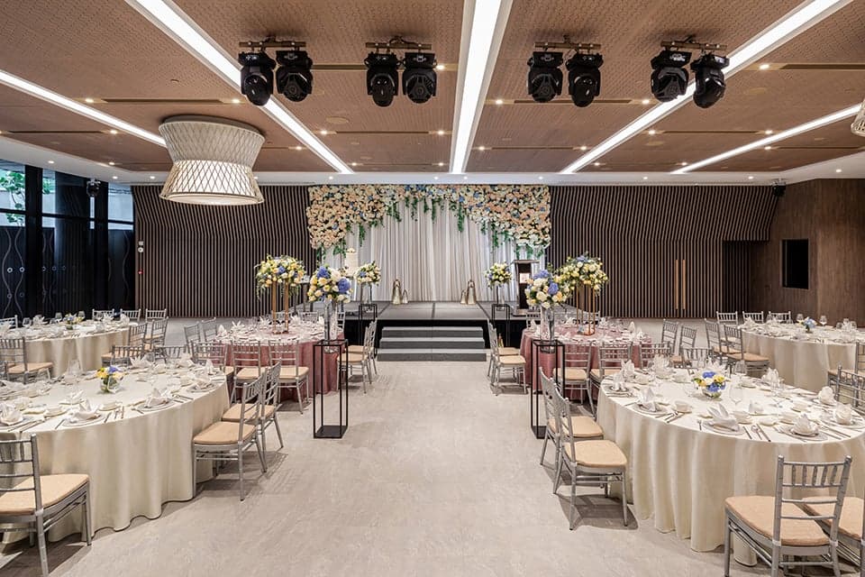 The Commune at The Barracks Hotel Sentosa / The Outpost Hotel Sentosa – Singapore wedding venue photo 11 of 13