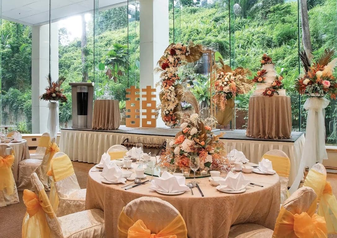 The Waterfall at Furama RiverFront Singapore – Singapore wedding venue photo 6 of 11