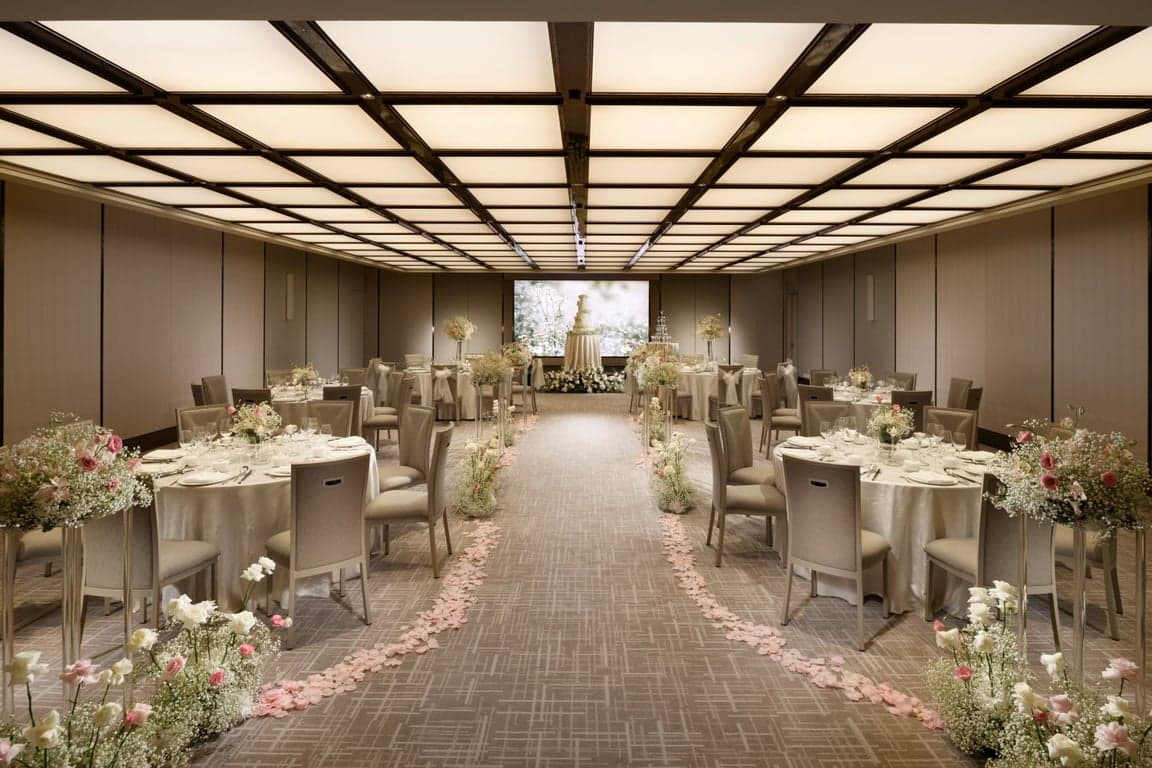 Paterson Room at Conrad Singapore Orchard – Singapore wedding venue photo 3 of 10