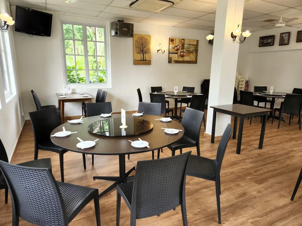 Main Dining Hall at Beaulieu House (Sembawang Seafood Paradise) – Singapore wedding venue photo 2 of 4