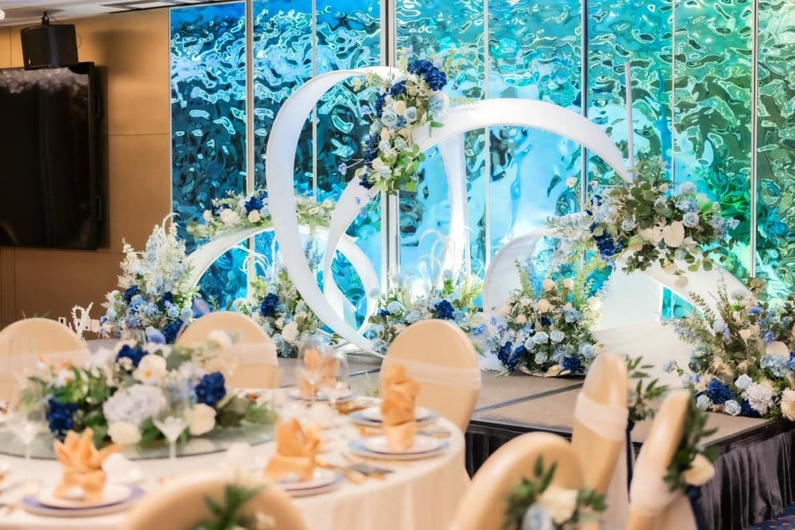 Ballroom at Peach Garden @ The Heeren – Singapore wedding venue photo 3 of 7