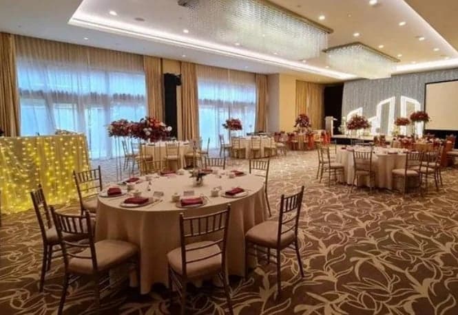 Saffron Room at Equarius Hotel / Ocean Gallery – Singapore wedding venue photo 1 of 2