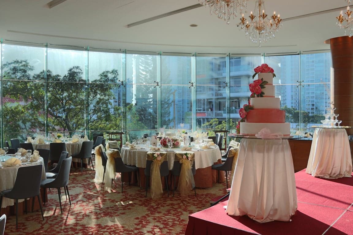 Fu Lin Men at Chinese Swimming Club – Singapore wedding venue photo 5 of 6