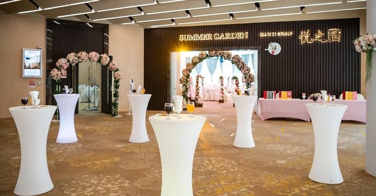 Summer Garden Restaurant Ballroom A at SAFRA Mount Faber Club – Singapore wedding venue photo 1 of 6