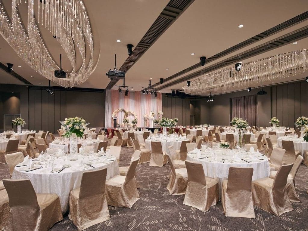 Grand Ballroom at One Farrer Hotel – Singapore wedding venue photo 5 of 8